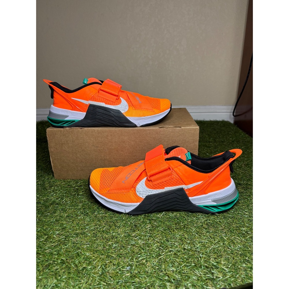 Nike Metcon 7 SE Training Shoes Men 10 Orange White DH3344-883 Crossfit Gym
